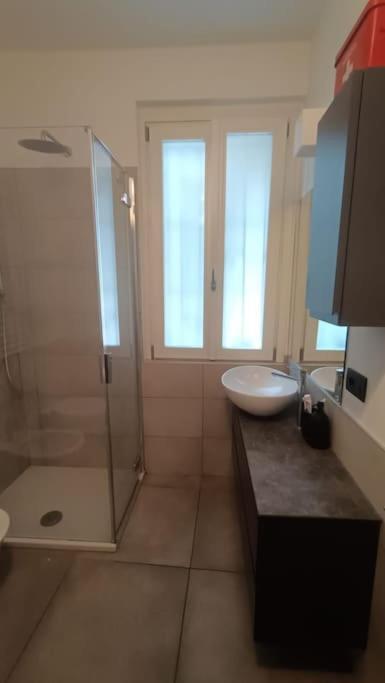 Apartament Centro Storico Piazza Vittoria Pawia Zewnętrze zdjęcie